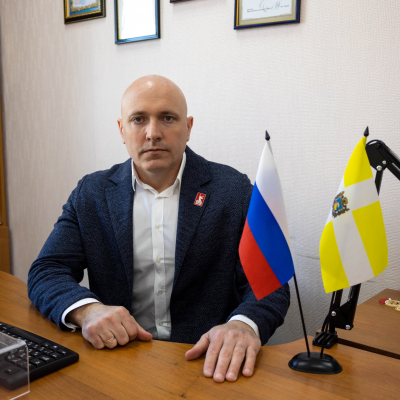 Поздравляем исполняющего обязанности директора ГБУ ДО СК «Комплексная спортивная школа»